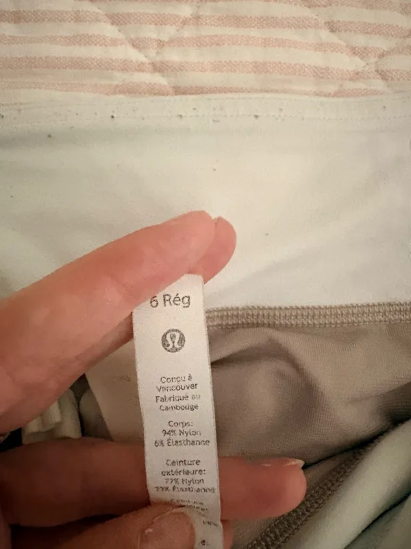 Lululemon Speed Shorts 2.5" - Image 3