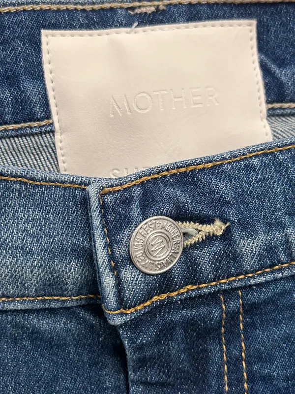 MOTHER The Weekender Flare Jeans Size 29 ITS A SMALL WORLD color NWT - Image 9