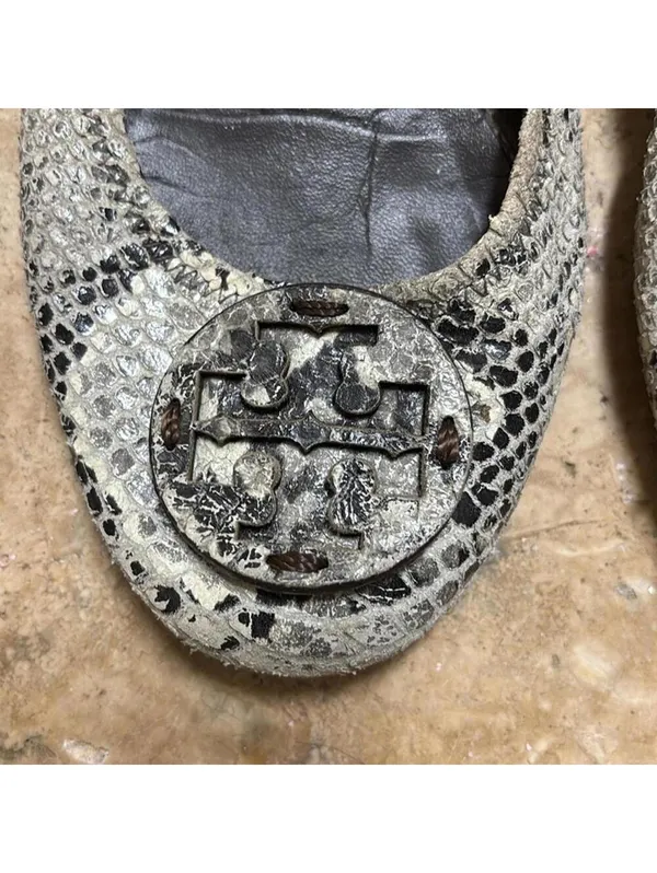 GUC Tory Burch Grey Snakeskin Python Elastic Heel Ballet Flats - Image 3