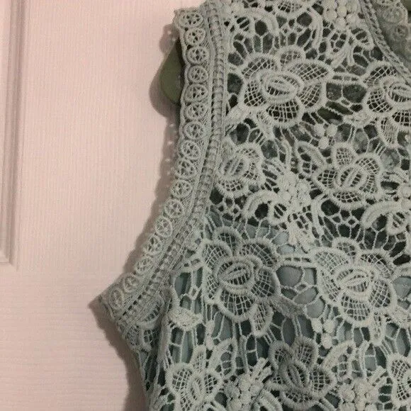 Nanette‎ Lepore knit embroidered sleeveless top women's size large zip back - Image 3