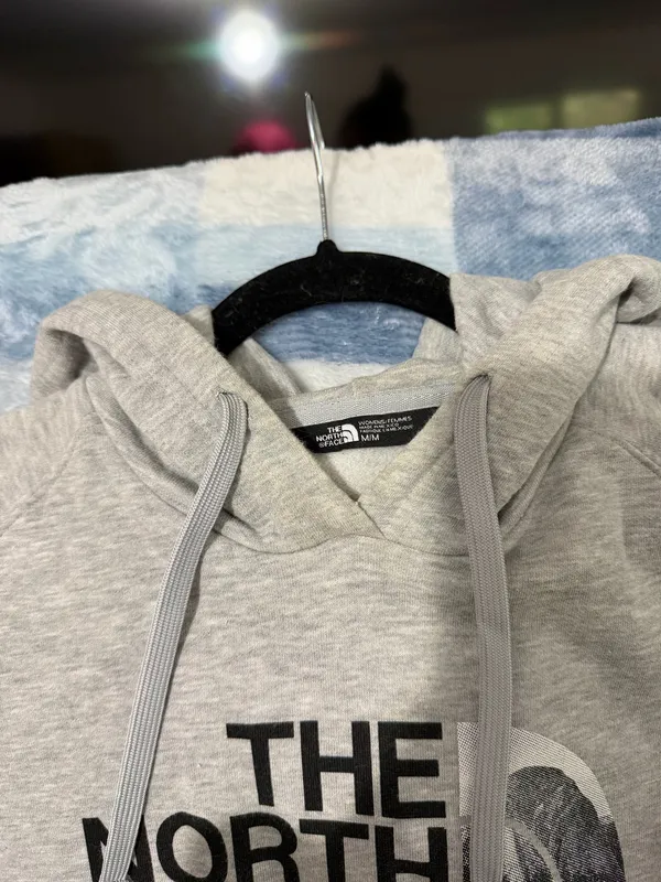 The North Face Light Gray Hoodie - Image 3