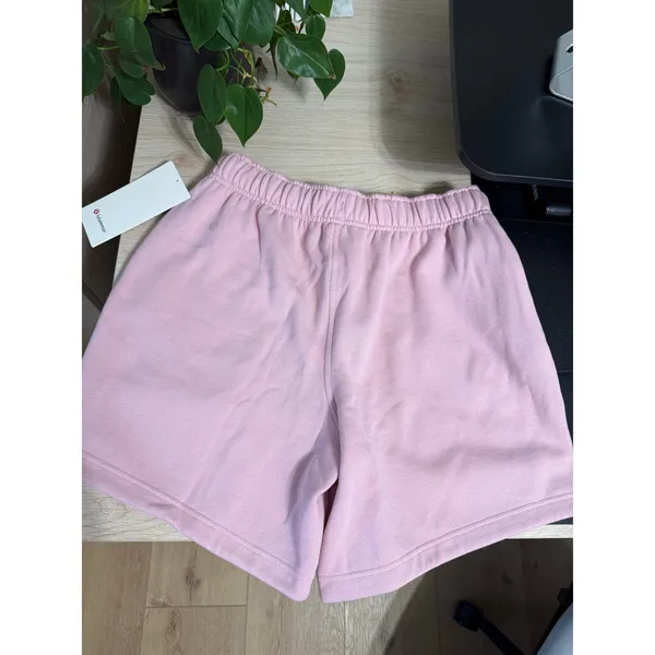 New Lululemon Scuba Oversized Mid Rise Short - Pink - Small RARE - Image 9