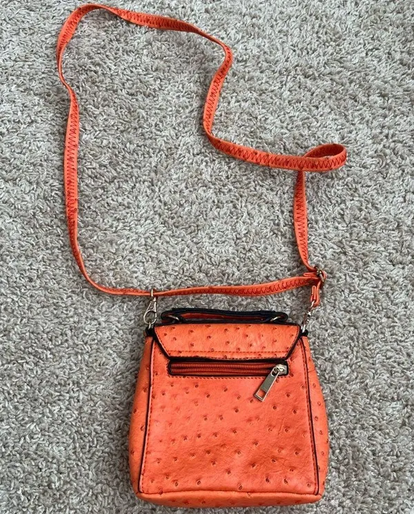 Orange mini purse! - Image 2