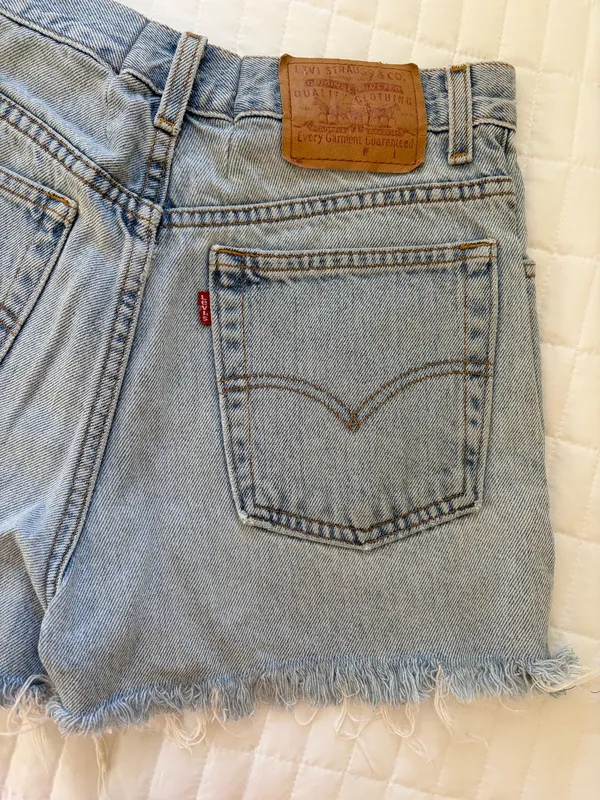 Levi’s Denim Shorts - Image 3