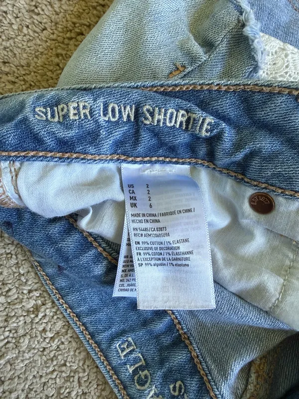 American Eagle Shorts - Image 3