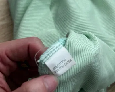 Mint Green Ribbed Button-Front Crop Top Size S - Image 3