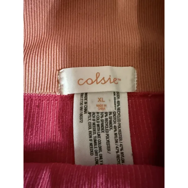 Colsie Women's Biker Shorts Pink Pull - Image 4