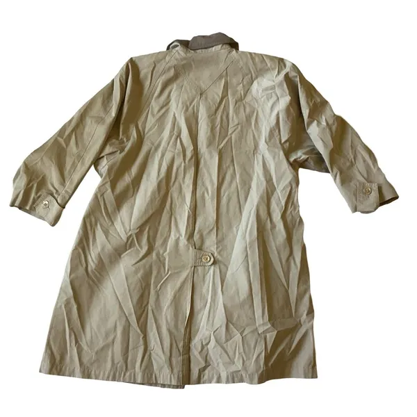London Fog Trench Coat - Image 7