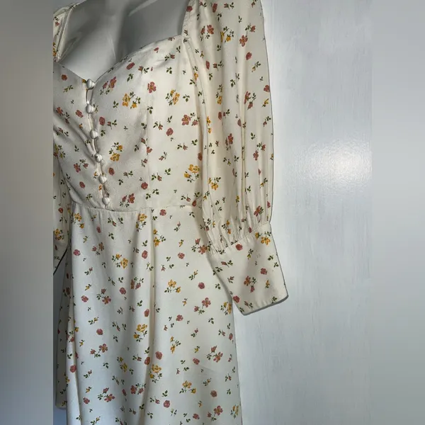 Reformation Cream Floral Long Sleeve Dress - Image 9