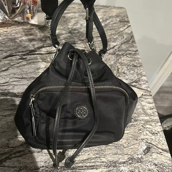Tory Burch Black Logo Detail Bag - Image 4