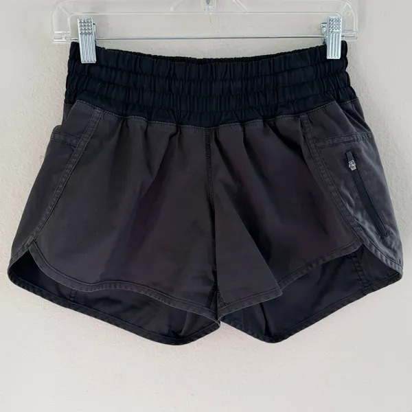 Lululemon Run Track Attack Running Shorts Black Athletic Women's Size 6 - Image 2