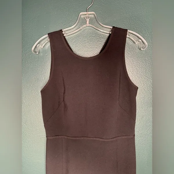 Ann Taylor Black Sleevless Cut Out Back Sheath Dress Size 2 - Image 5