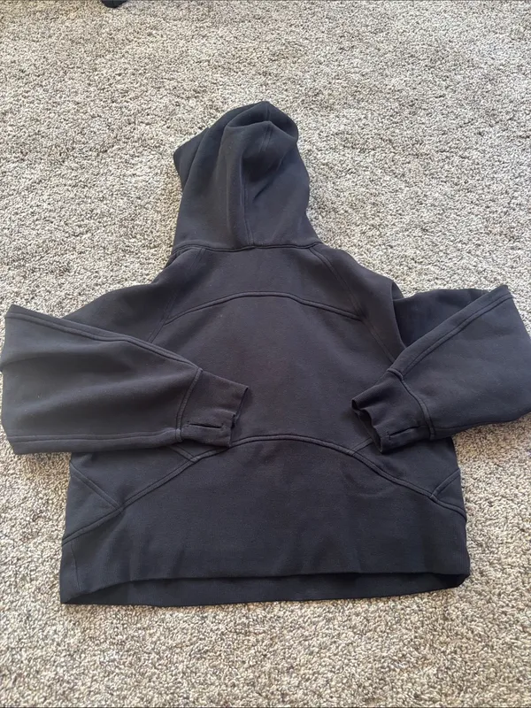 Lululemon Scuba Oversized 1/2 Zip Hoodie size XS/S - Image 3