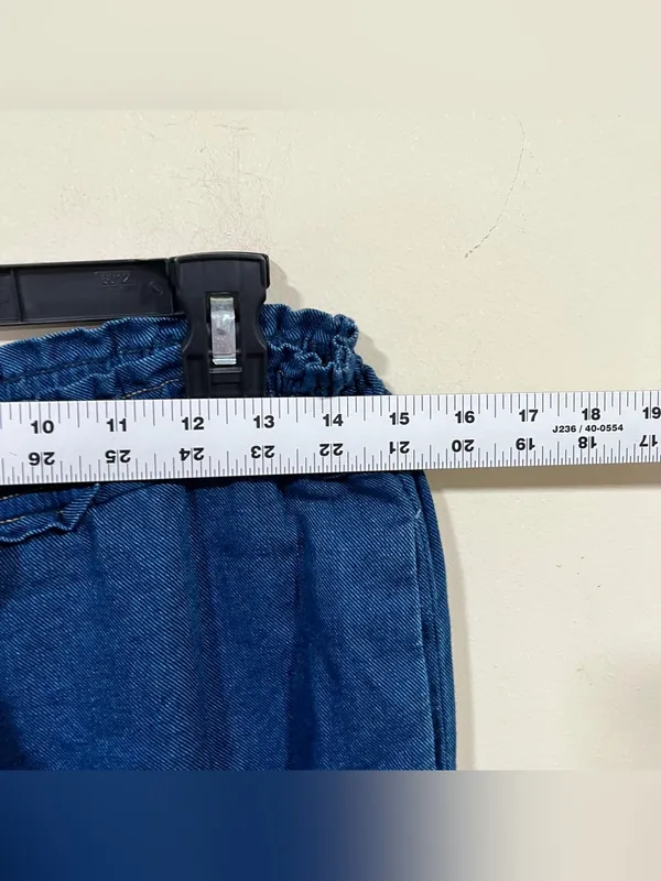 Anthropologie Wide-Leg Denim Culottes Pull On Pants | small EUC - Image 4