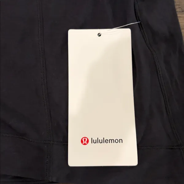 New with Tags Lululemon Modal Pleated Back Long Sleeve Top Sz 8 - Image 9