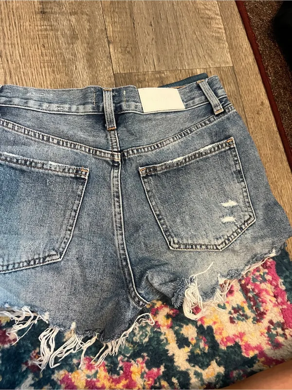 pistola medium blue distressed frayed denim shorts - Image 9