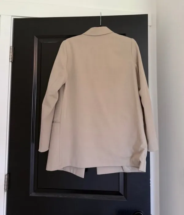 H&M beige double breasted oversized blazer  - Image 4