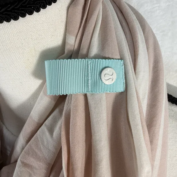 Lululemon Athletica Vinyasa Scarf‎ VitaseaBeach Blanket Stripe Angel Wing Grain - Image 5