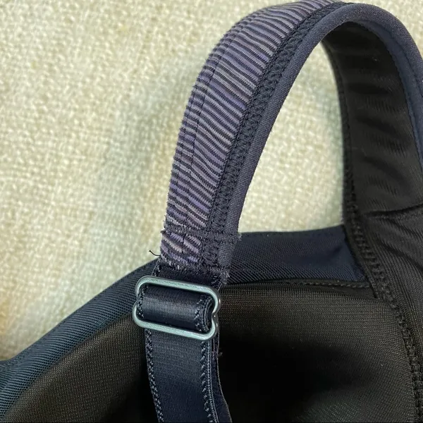 Lululemon Women’s Bra - Image 8