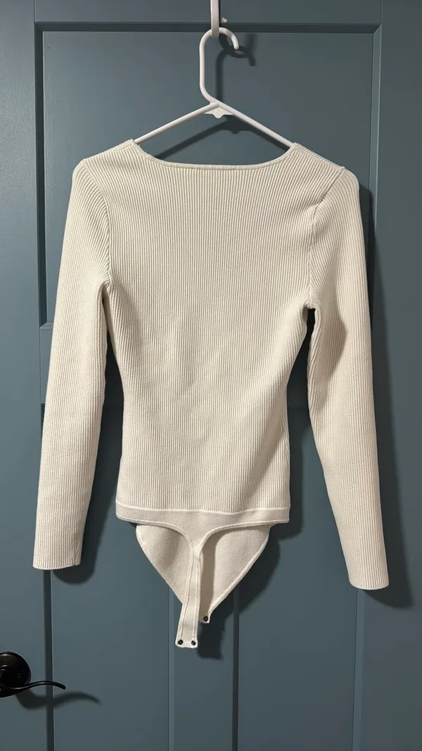 White Bodysuit Abercrombie Long Sleeve Ribbed - Image 5