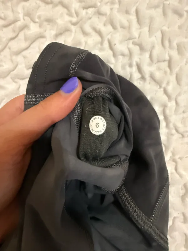 Lululemon Leggings - Image 3