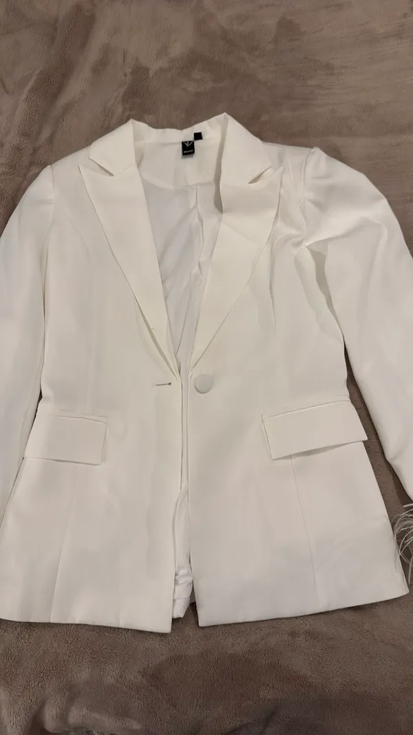 Windsor Feelin' Fancy Feather Trim Blazer  - Image 5