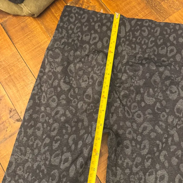 GYMSHARK Black Leopard Seamless Leggings‎ - Image 5
