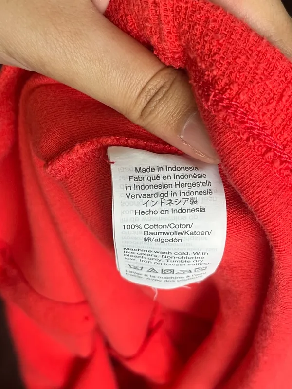 Madewell Texture & Thread Red Smocked Puff Sleeve Button Front Crop Top - Image 10