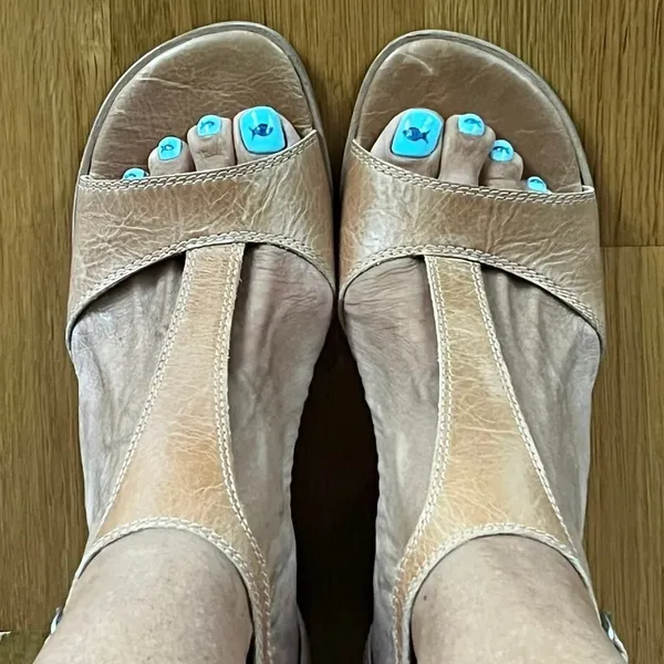 Lucky Brand Sabeni T-Strap Block-Heel City Sandals Tan Size 9.5 Runs Large (10) - Image 9
