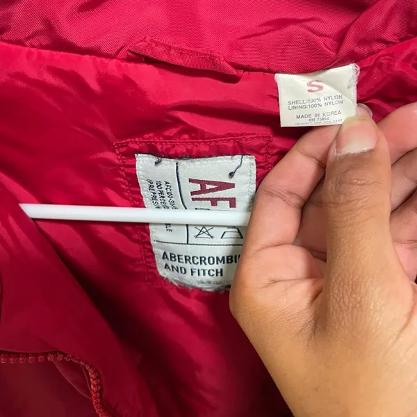 Abercrombie & Fitch Windbreaker Hoodie Jacket Small Red Full Zip Made in Japan - Image 2