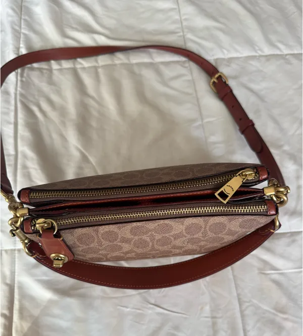 Coach Double Zip Shoulder Signature  Canvas Handbag  - Image 14