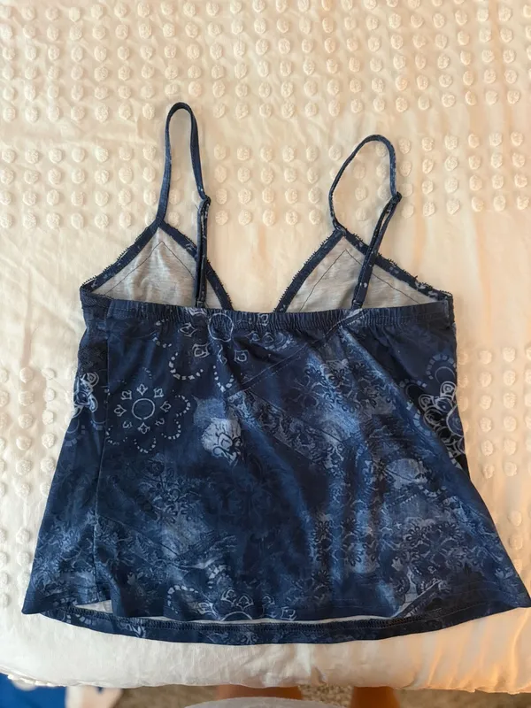 Cute blue top - Image 2