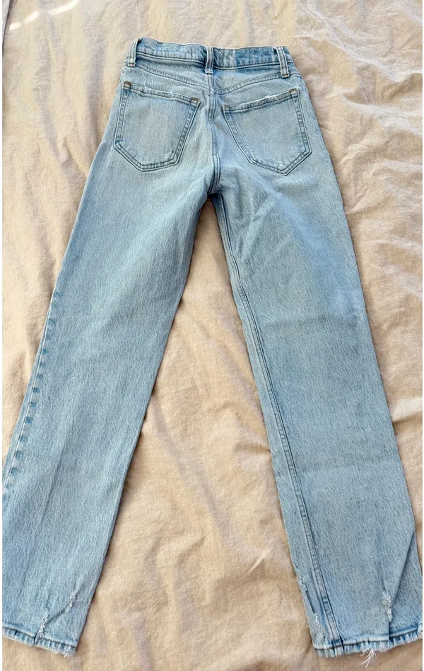 Abercrombie 90s Ultra High-Rise Straight Jeans - Image 3