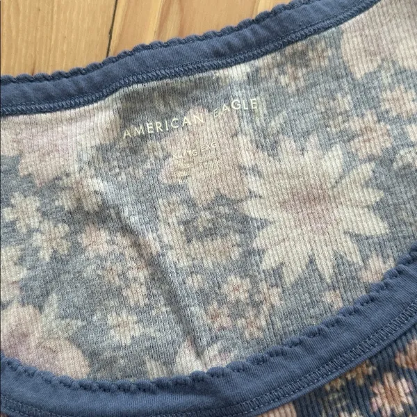 American Eagle floral tank top - Image 2