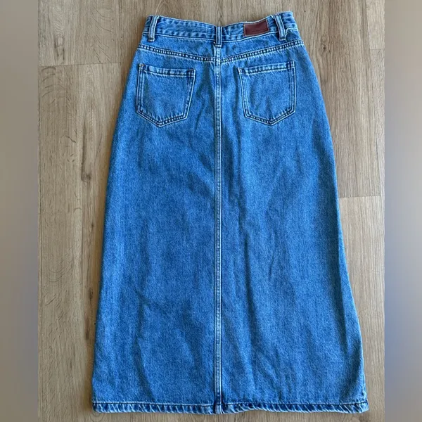Blue Denim Classic Midi Skirt Cowgirl Western Festival Size Medium - Image 5