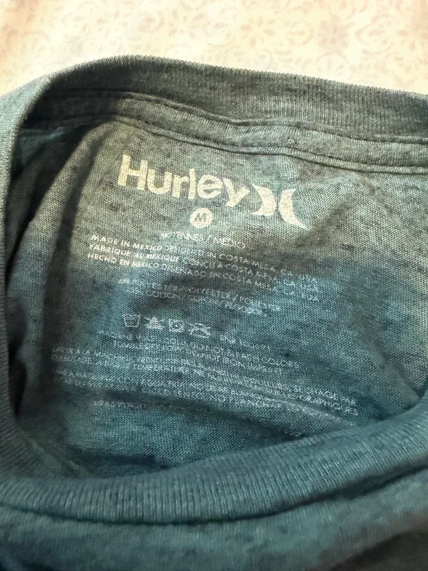 hurley mens blue tshirt  - Image 4
