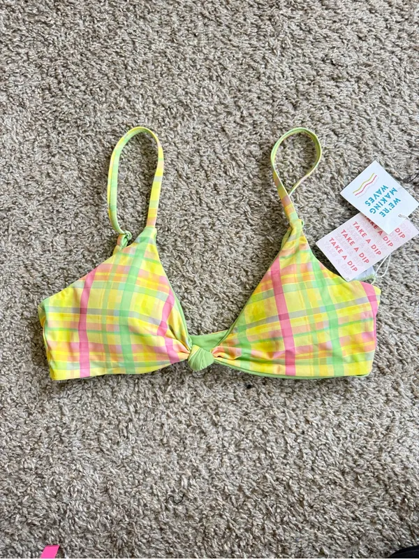 Dippin Daisys NEW Plaid Knot Front Bikini Top - Image 2