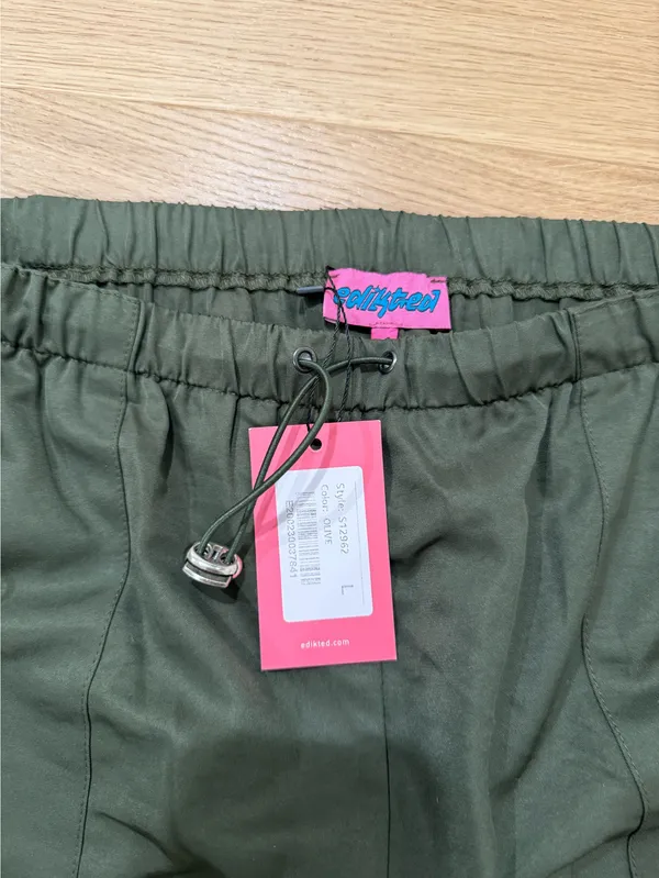 edikted cargo mini skirt with drawstring - Image 3