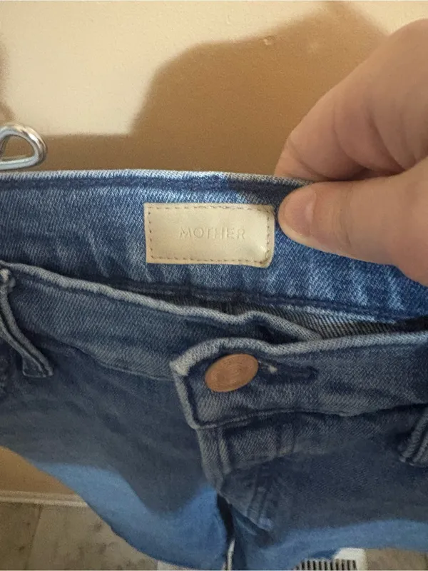 Mother The Tomcat Ankle Fray Jeans in From Out of Town - Image 5