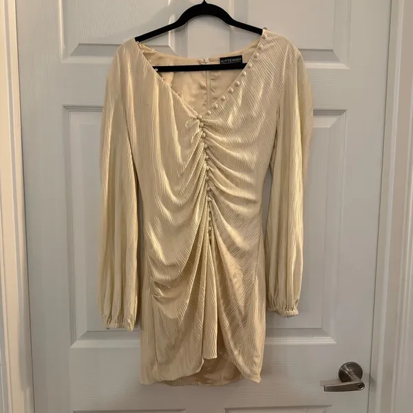 Kittenish Ruched Mini‎ Dress Champagne Cream Large Long Sleeve Cocktail Party - Image 2