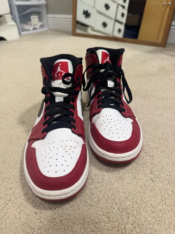 Women’s Air Jordan Nike - Image 2