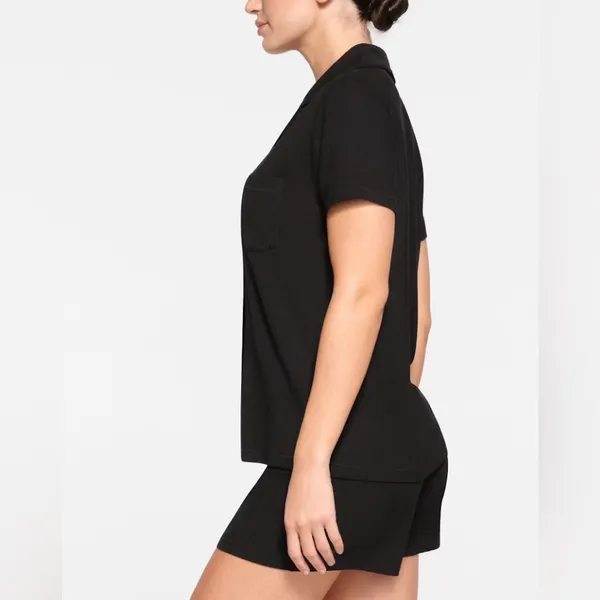 NWT Skims soft lounge short sleep shirt onyx - Image 2