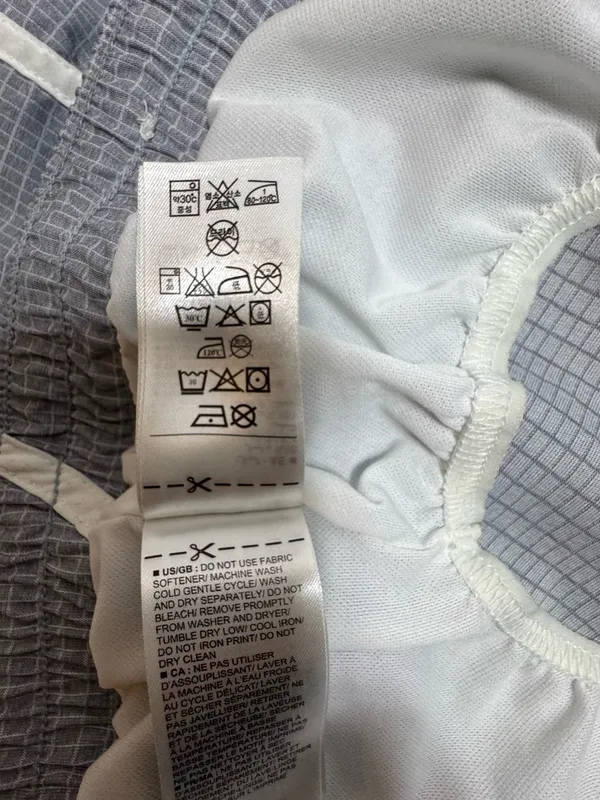GAP women’s  Gray Grid Athletic Shorts with White Trim - Image 9