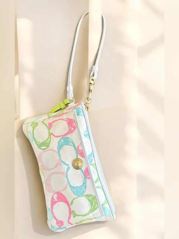 a vintage Coach Y2K pastel scribble wristlet ivory Canvas bag - Image 2