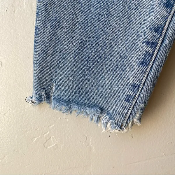 Levi’s Premium Wedgie Icon Fit in Shut Up Wash - Image 12