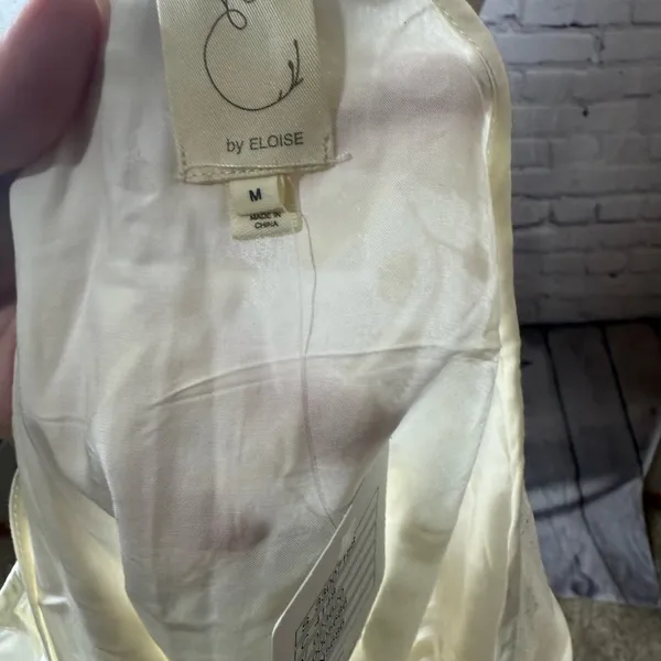 NWT Anthropologie E by Eloise Elegant Cream Floral Lace Women's Top size medium - Image 10
