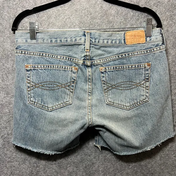 Vintage Abercrombie & Fitch Denim Shorts 4R Button Fly Made in USA Raw Hem Y2K‎ - Image 2