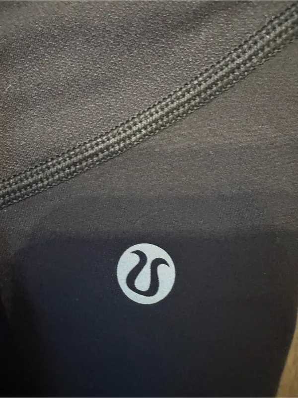 Lululemon Size 2 crop leggings - 2 pairs!!! - black - Image 9