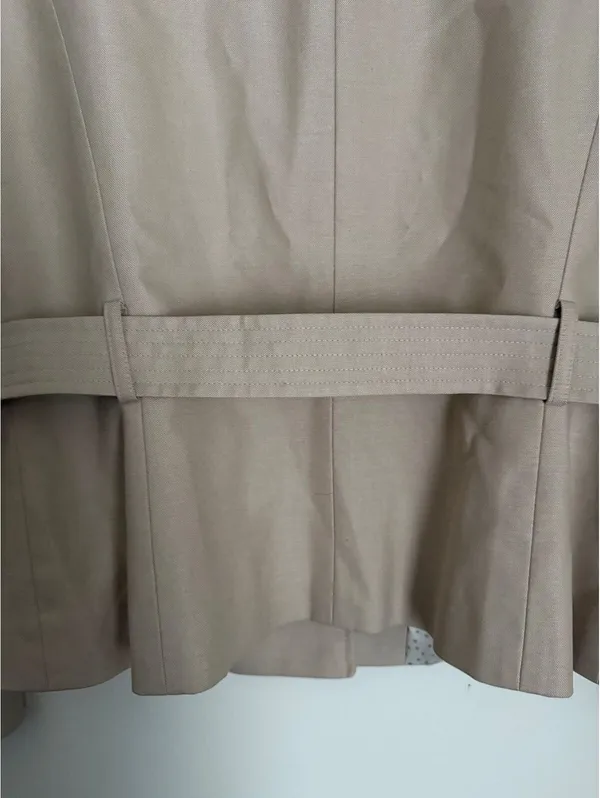 Tahari Arthur S Levine Women's Safari Inspired Jacket Size 10 Khaki City Chic - Image 5