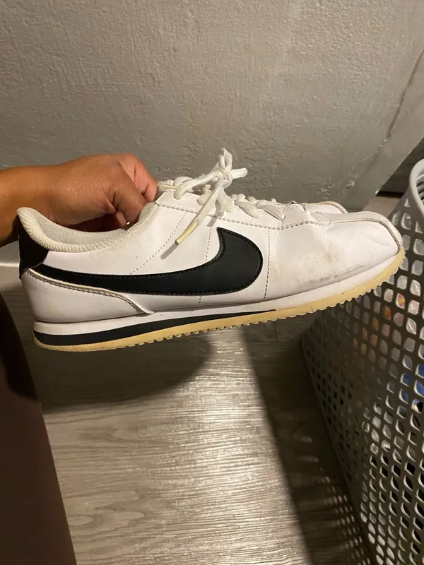 Nike Cortez Sneakers Women’s White - Image 3